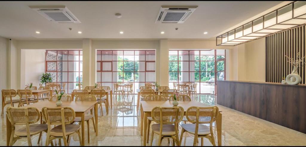 Kio Hotel Korat Nakhonratchasima Esterno foto